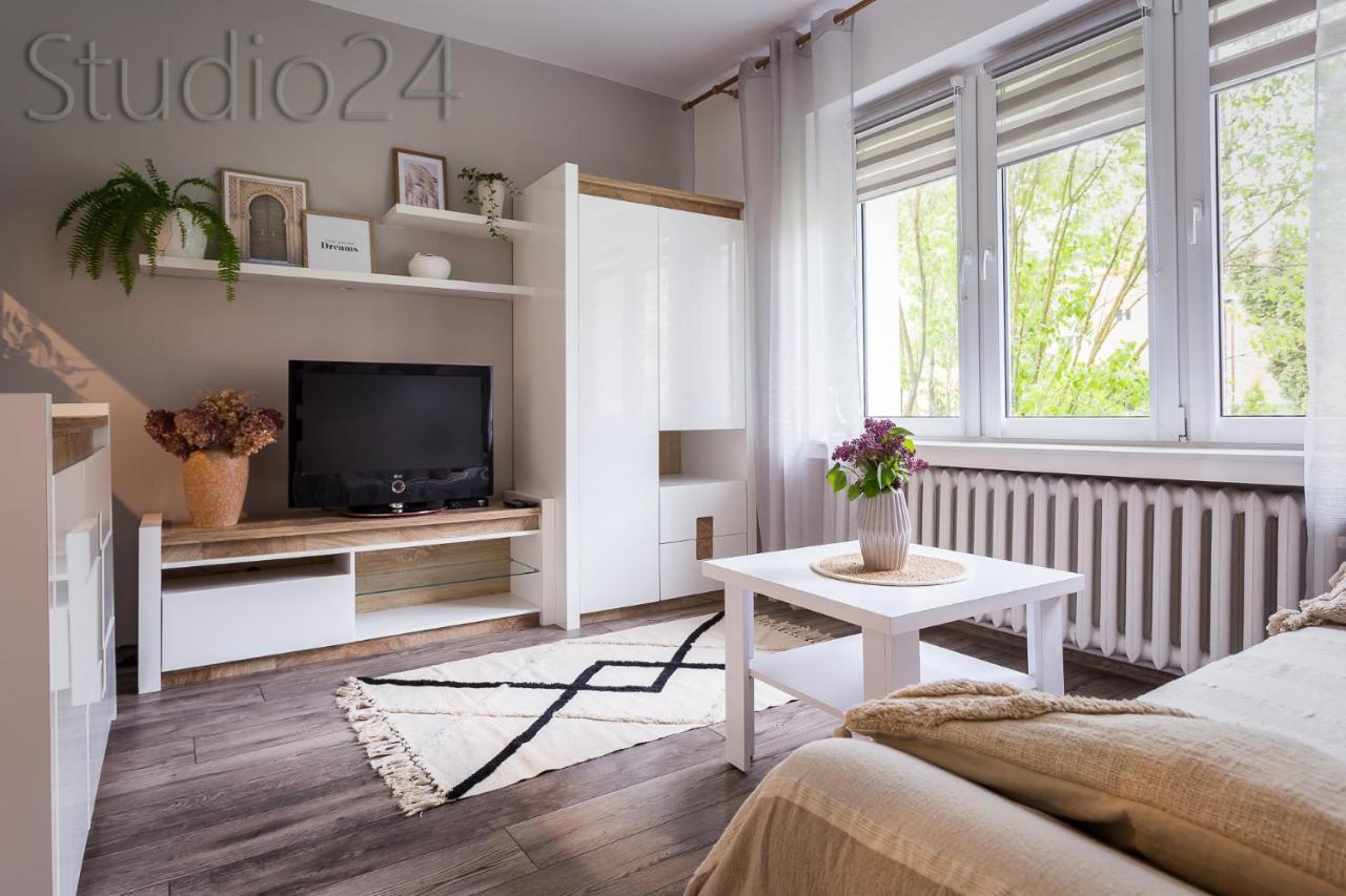 Apartment 24 *